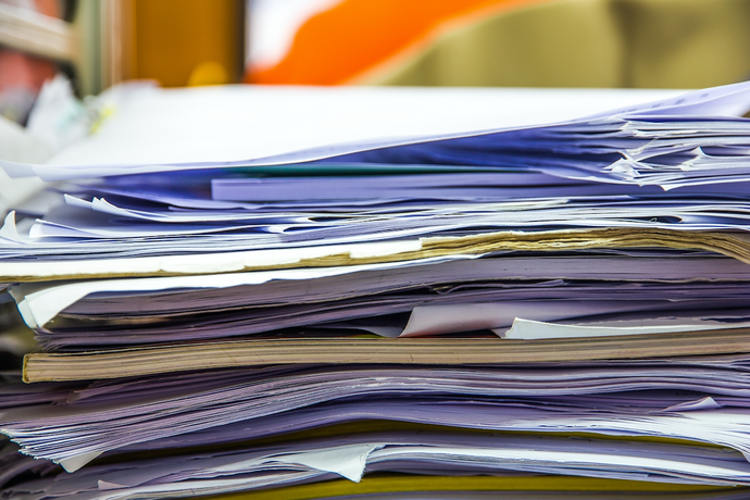 5 Ways to Reduce Paper Clutter